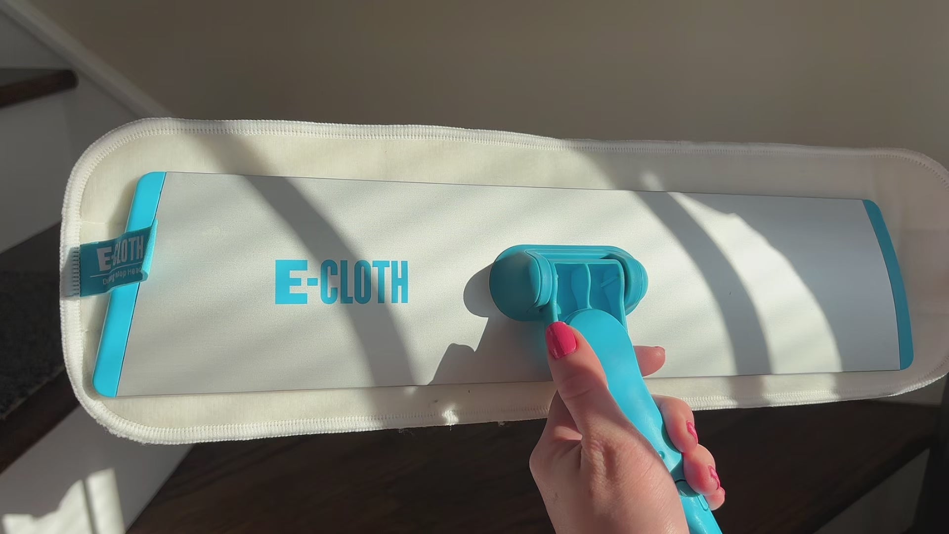Load video: Easy-Click Home Cleaning Set
