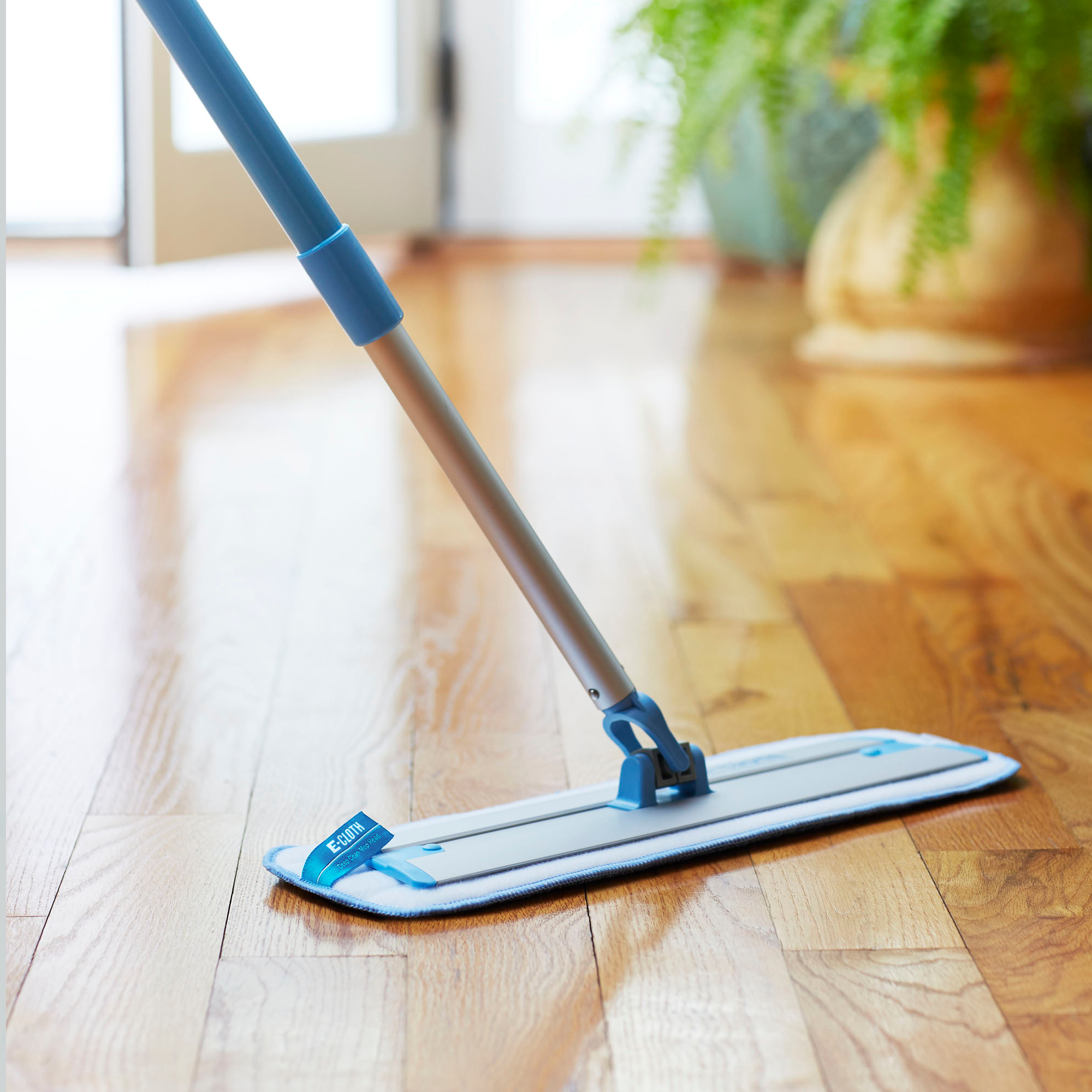 The Microfiber Mop: How to Go Green With Your Cleaning Routine
